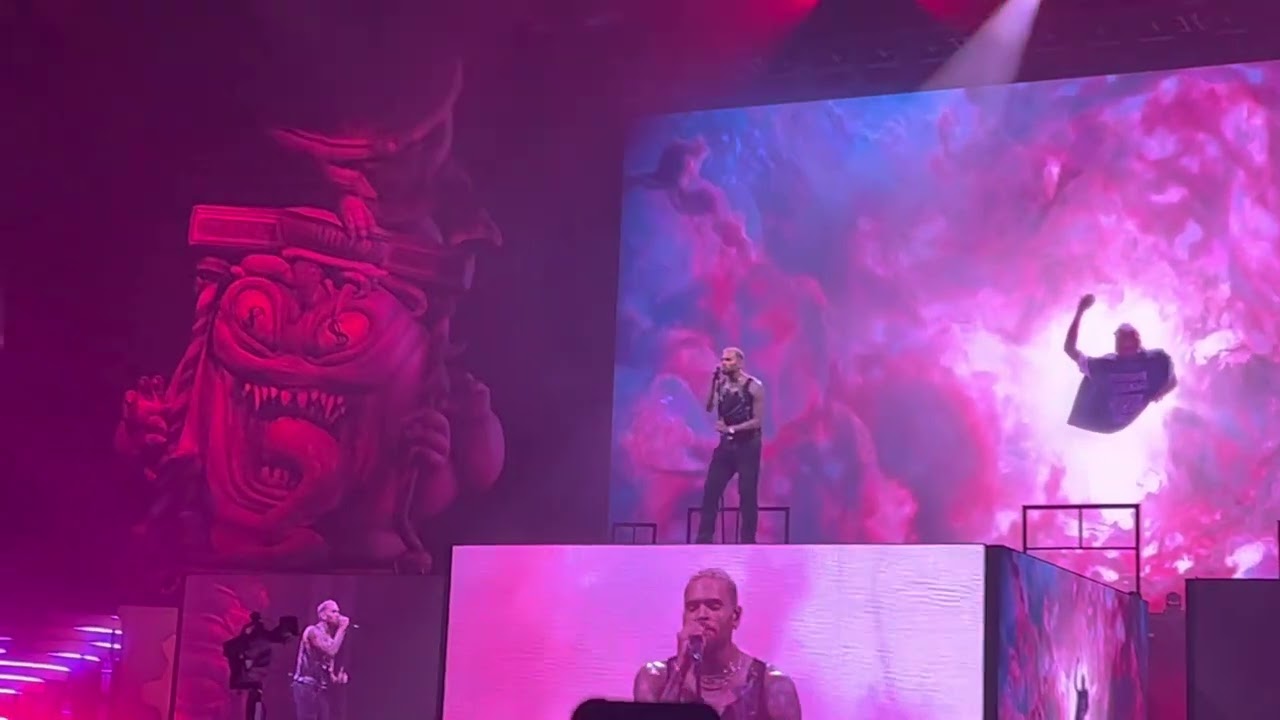 Chris brown -Dream - live performance in London 02 Arena