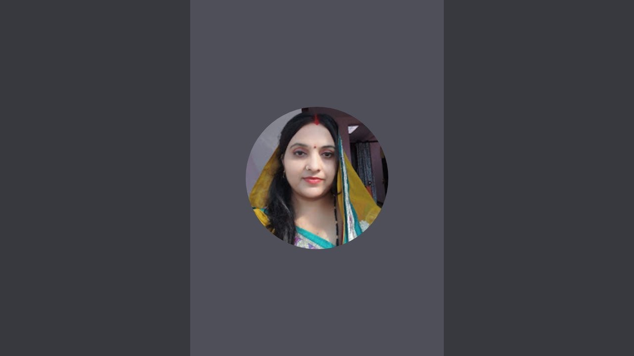 Indian vlogger Roshani  is live!