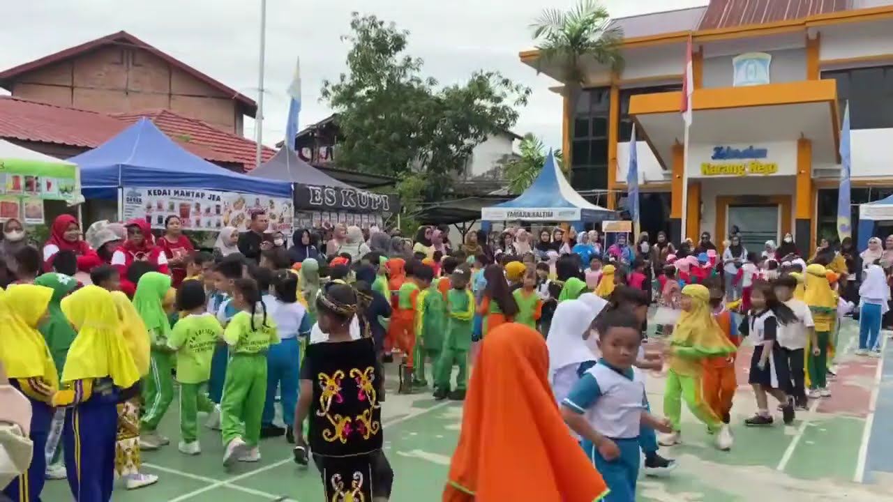 Senam dulu baru mulai lomba