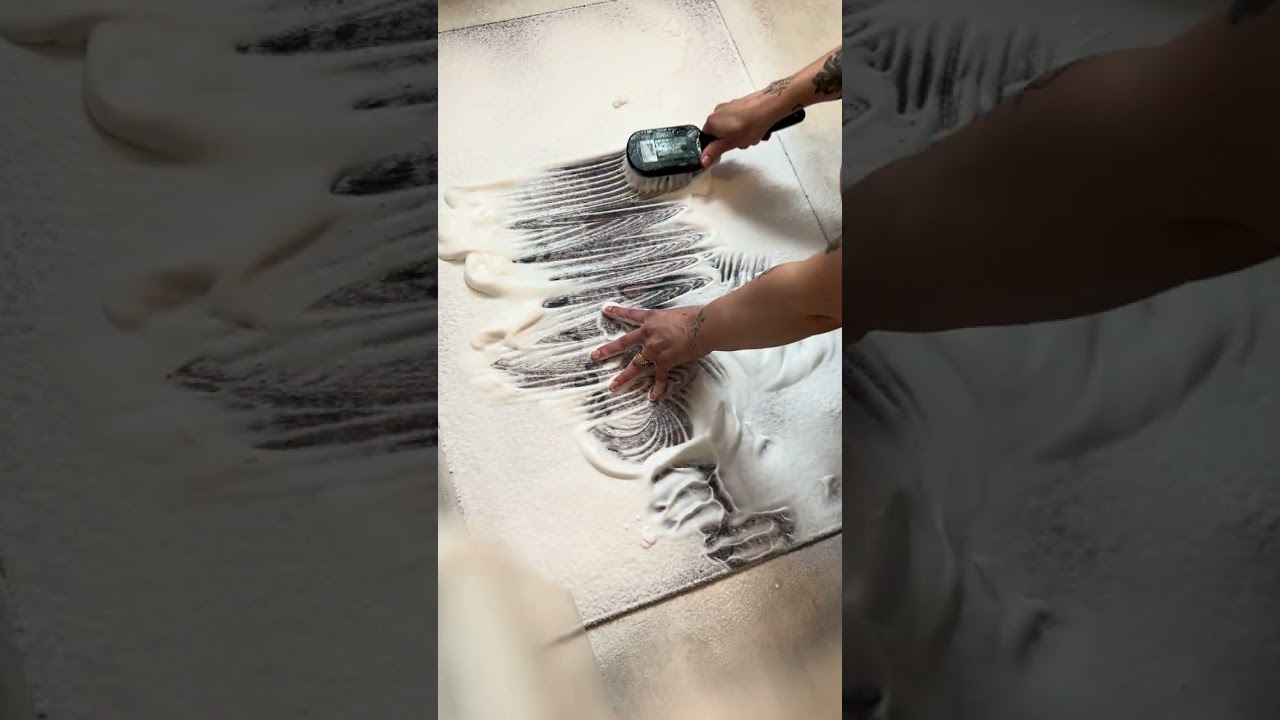 🤤 🫧 Yum yum yum satisfying! Cat rug washing ASMR from Sweden! Sooooo satisfying! 