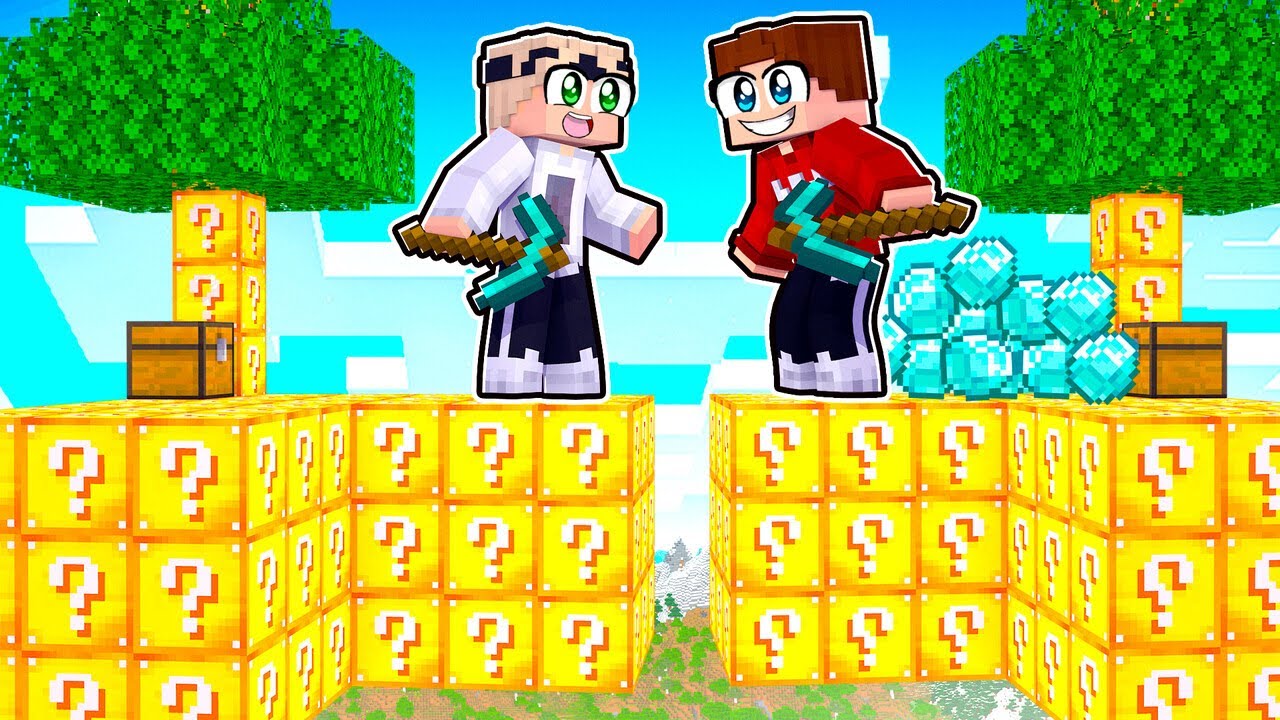 LUCKY BLOCK SKYBLOCK BATTLE?! (Minecraft)