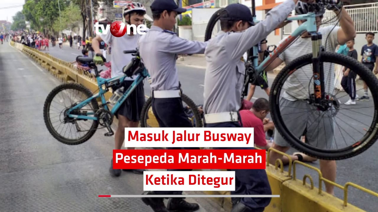 Masuk Jalur Busway, Pesepeda Marah-Marah Ketika Ditegur