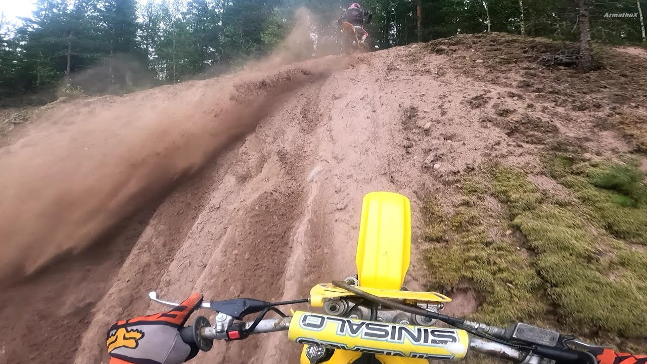 Suzuki RM80 1990 & Suzuki RM125 1992 | 2-Stroke Evening Trails Riding (GoPro)