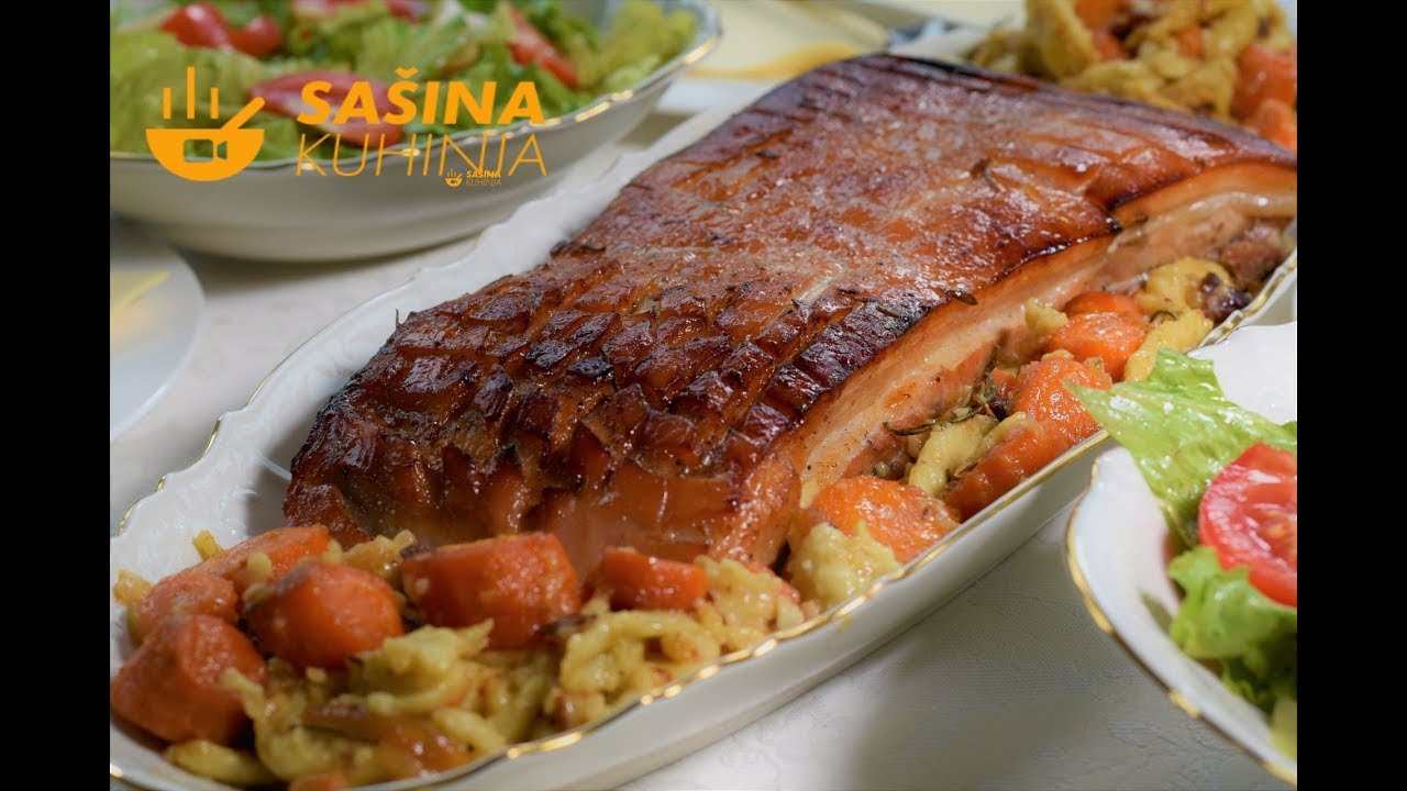Carsko meso u komadu iz pećnice Oven baked whole pork belly recipe - Sa&scaron;ina kuhinja