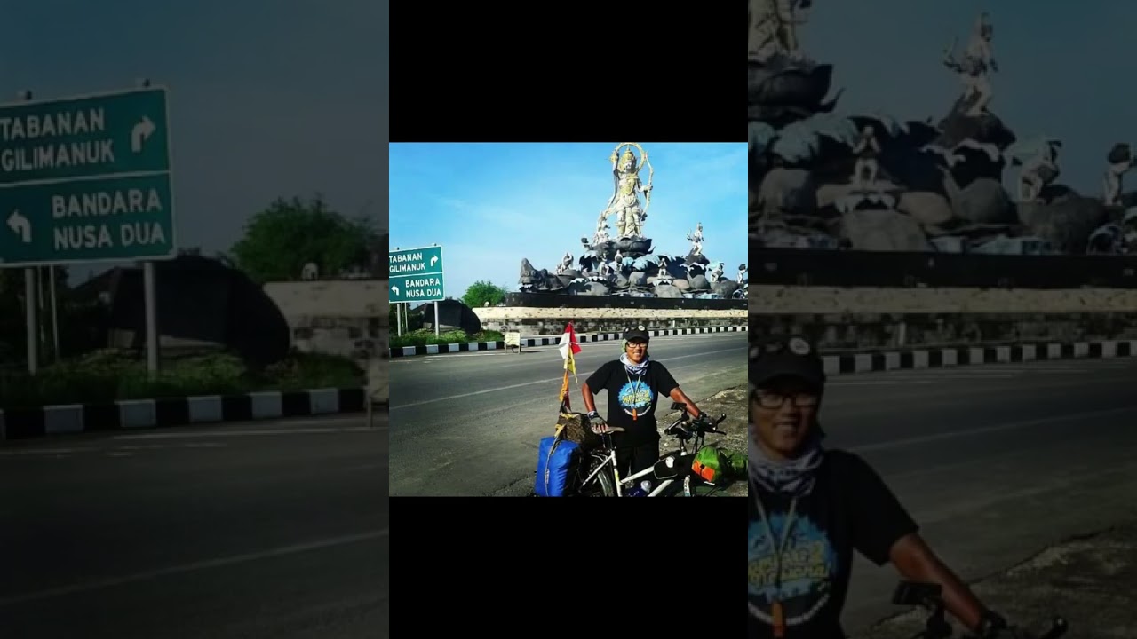 touring sepeda mengelilingi setitik Indonesia. 