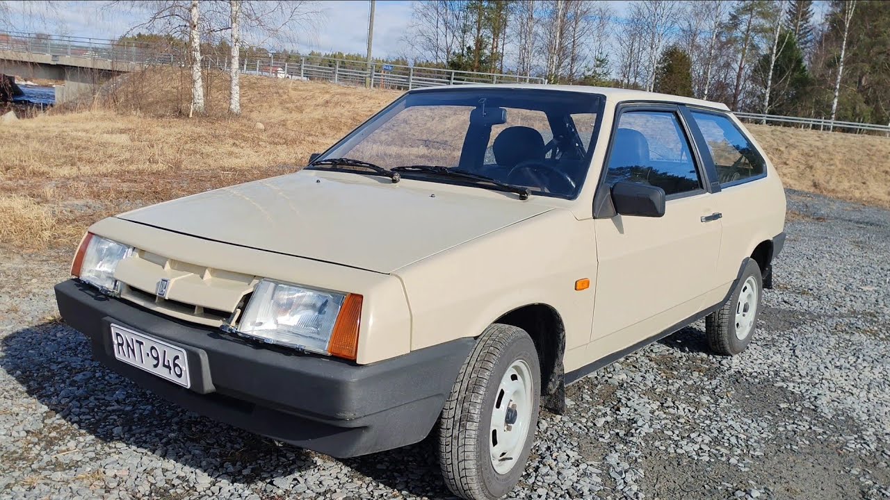 Testissä Lada Samara - 88