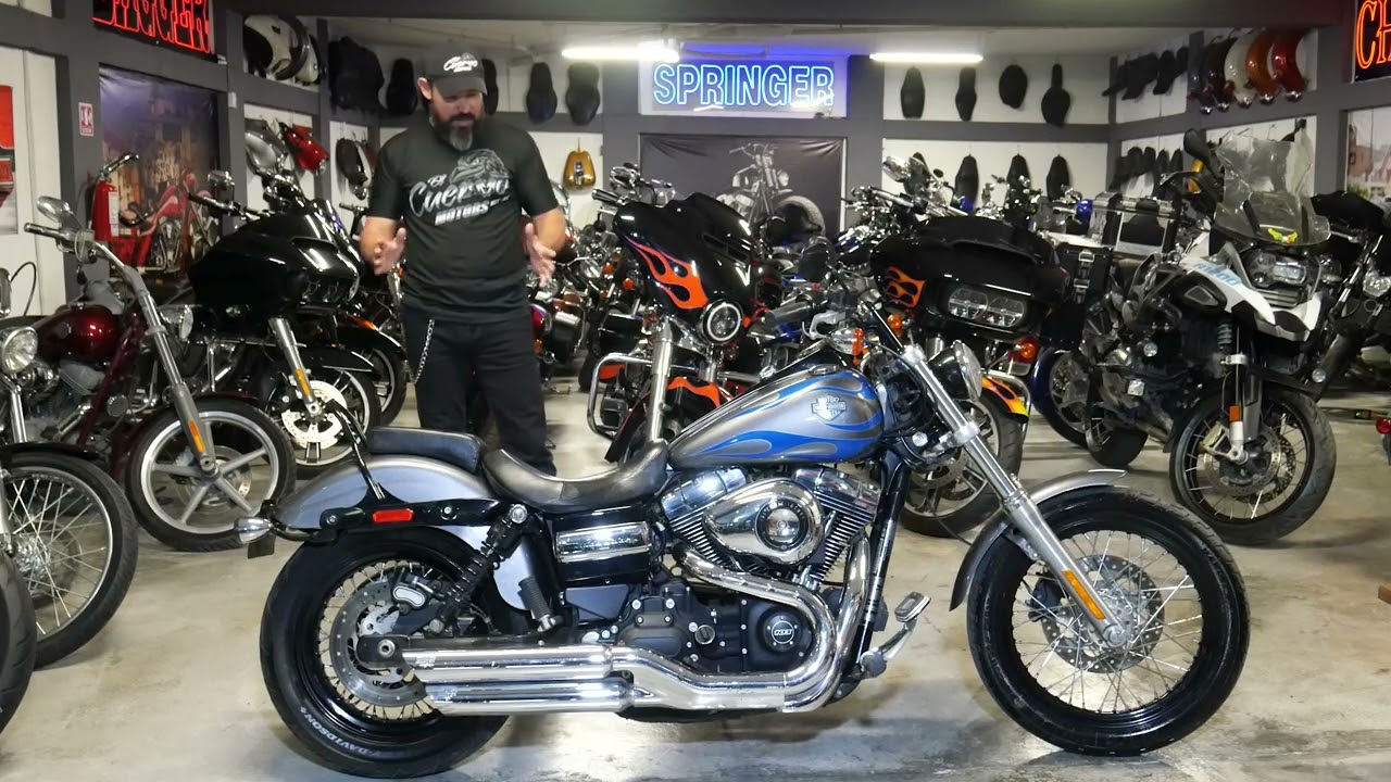 Motocicleta Harley Davison 2014 Dyna Wide Glide
