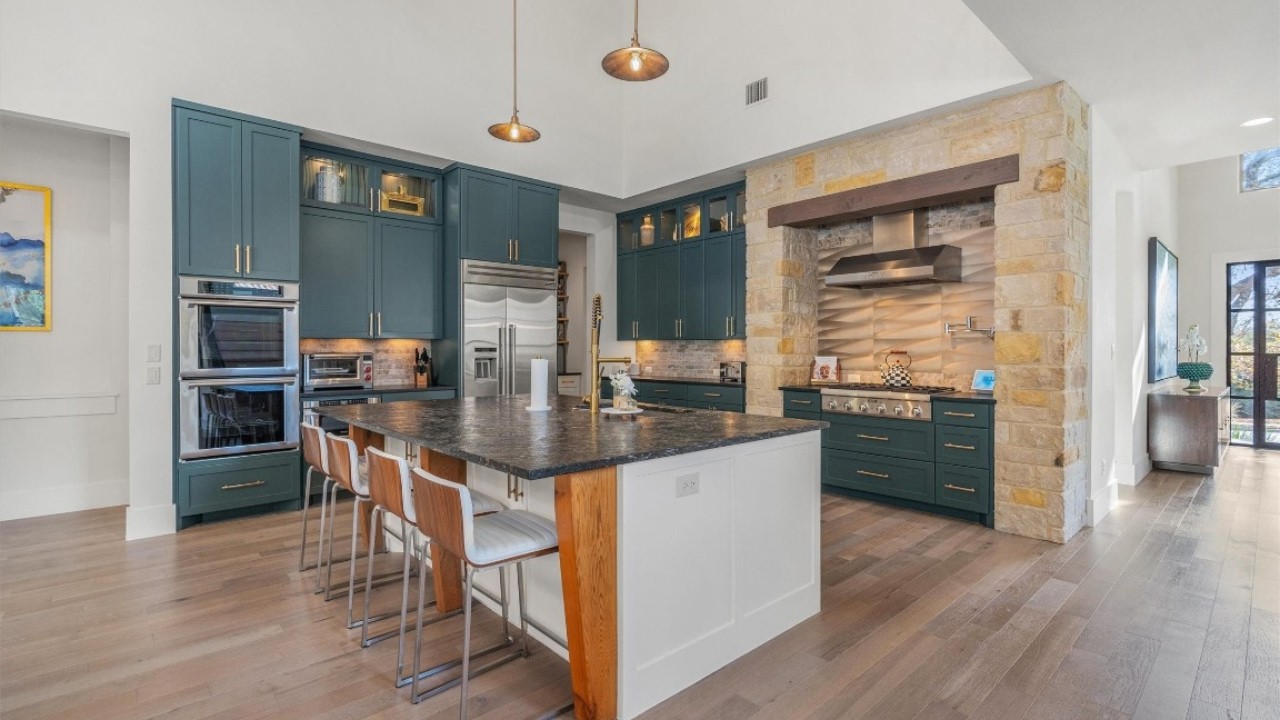 Tour $2.3 Million Turnkey Luxury Custom Home in Steiner Ranch UT Golf Club