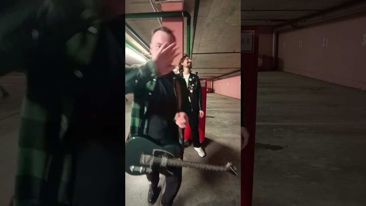 Из гаража в репточкусмотри большие видео у нас в профиле 