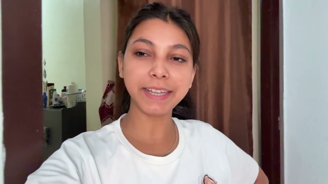 Baloon me mehndi lgaya 