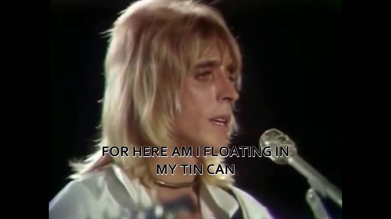 David Bowie     Space Oddity Live with Lyrics