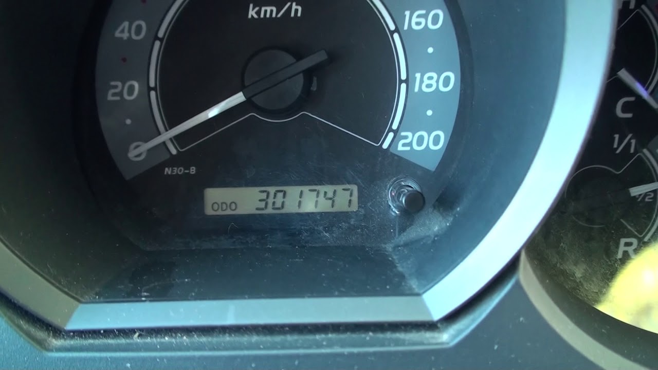 Reset T-Belt and oil change light and disable seat belt buzzer on Toyota Hilux Vigo 2004 - 2015