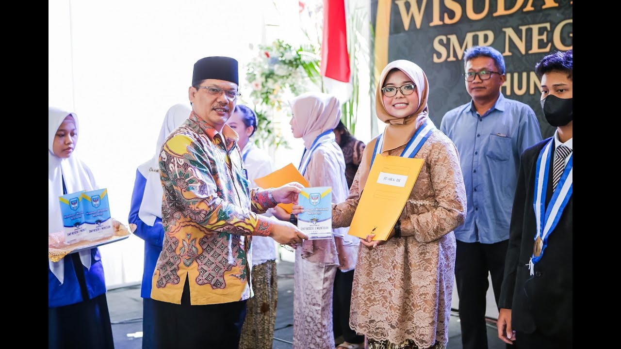 Wisuda Purna Wiyata SMPN 1 Muntilan Tahun 2022