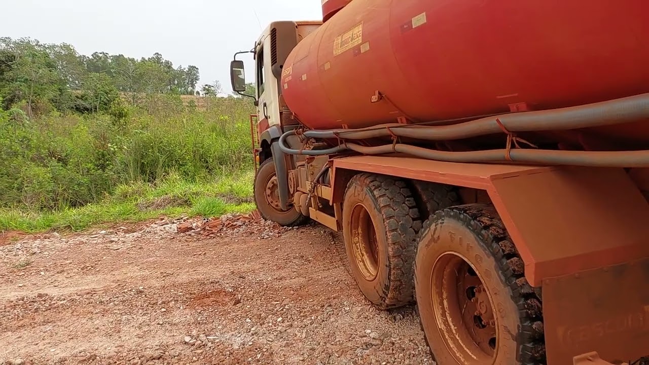 Rotina de trabalho de um bombeiro de usina de alcool