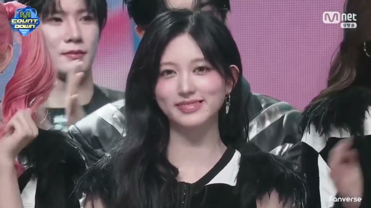 Win on M COUNTDOWN ep 917 (+encore): BANG BANG &mdash; IVE (260226) 