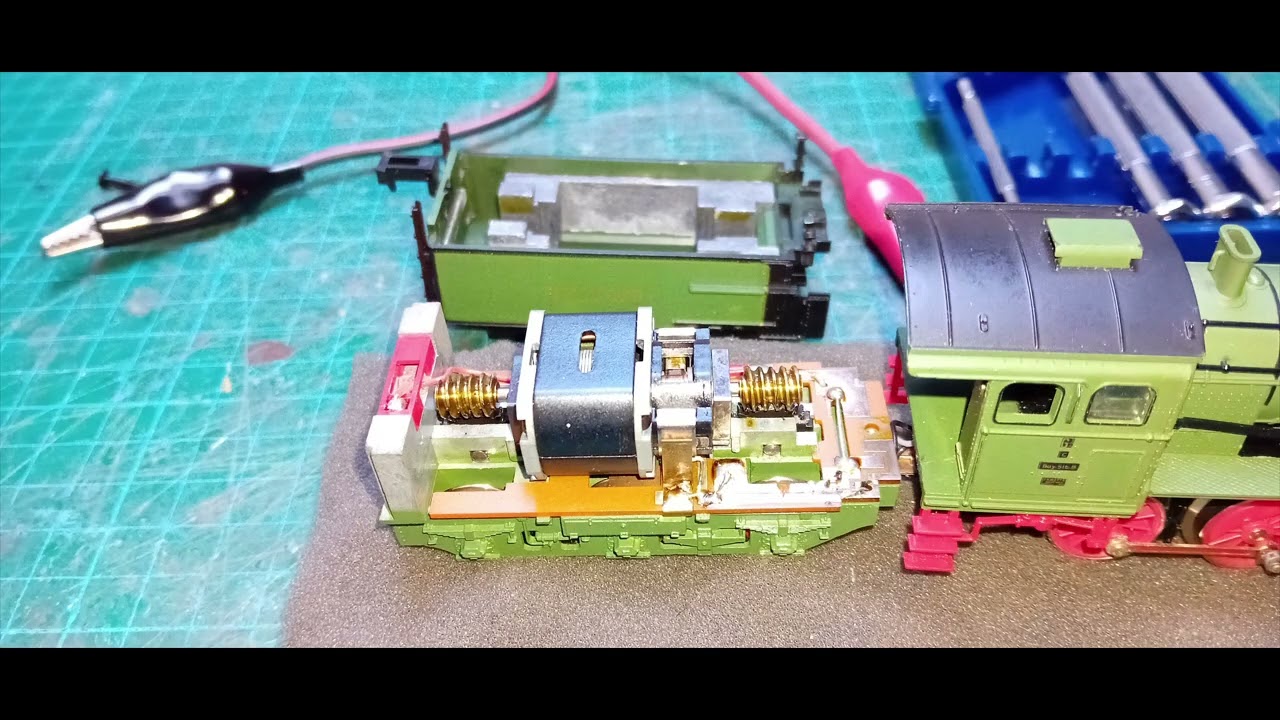 Märklin analog -Teil 108- Trix Express auf M-Gleis 2 - 3423 3424 3450 3451 3492 an Trix H0 G3/4 BR54