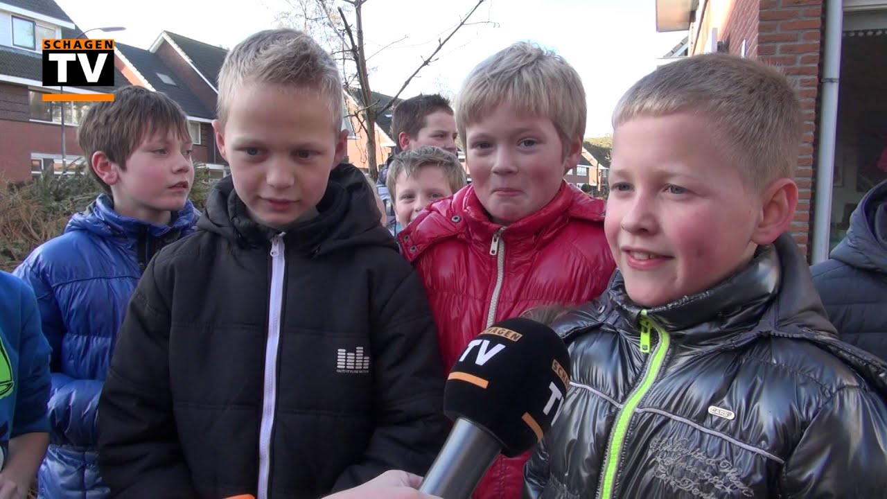 248 kerstbomen bij familie De Moel Schagen