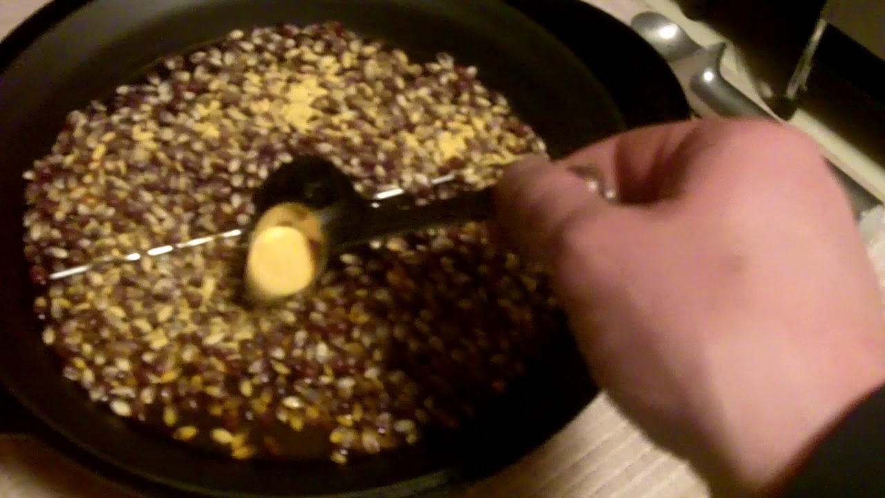 West Bend Stir Crazy Popcorn Maker