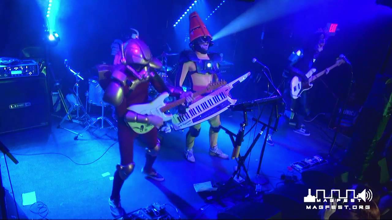 BitGen XI: TWRP (Tupperware Remix Party)