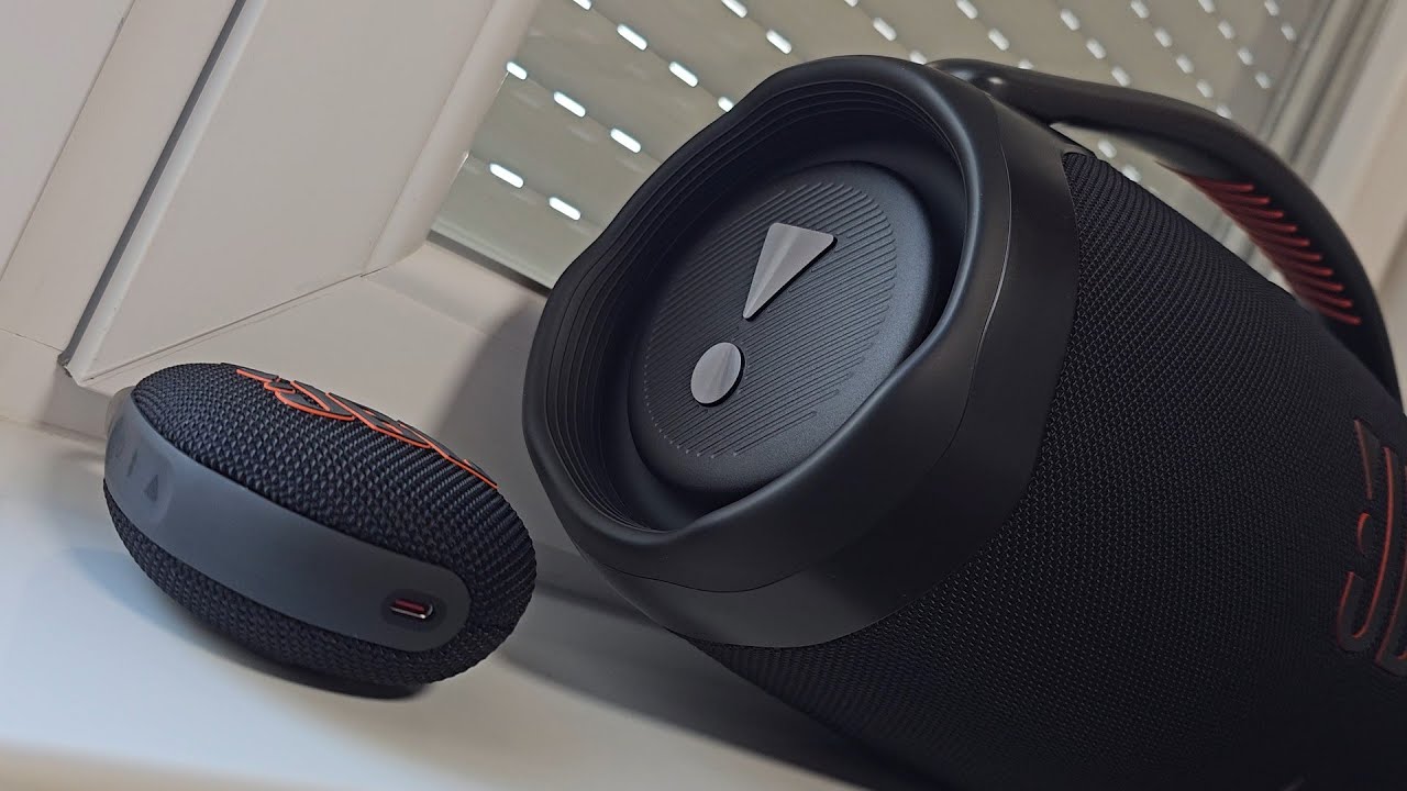 JBL Clip 5 vs. JBL Boombox 3 Bass Test