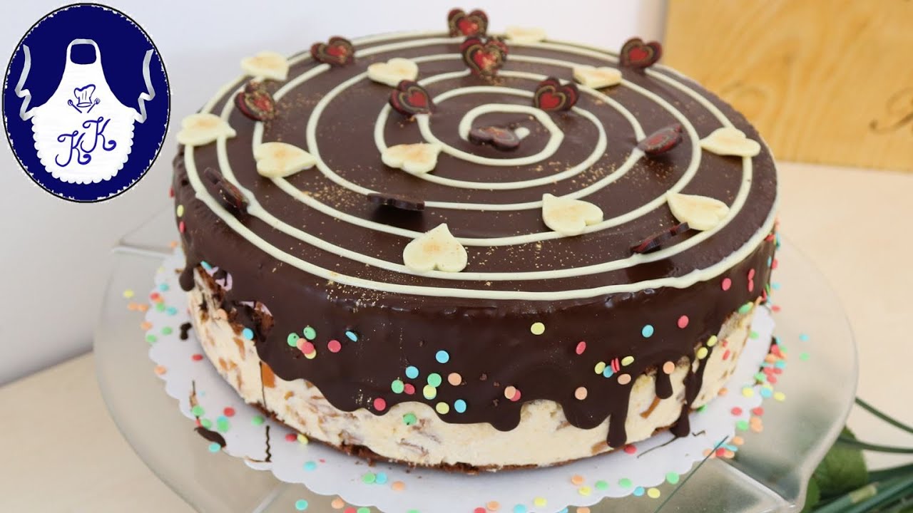 Schoko Sahne Torte mit fruchtiger Füllung