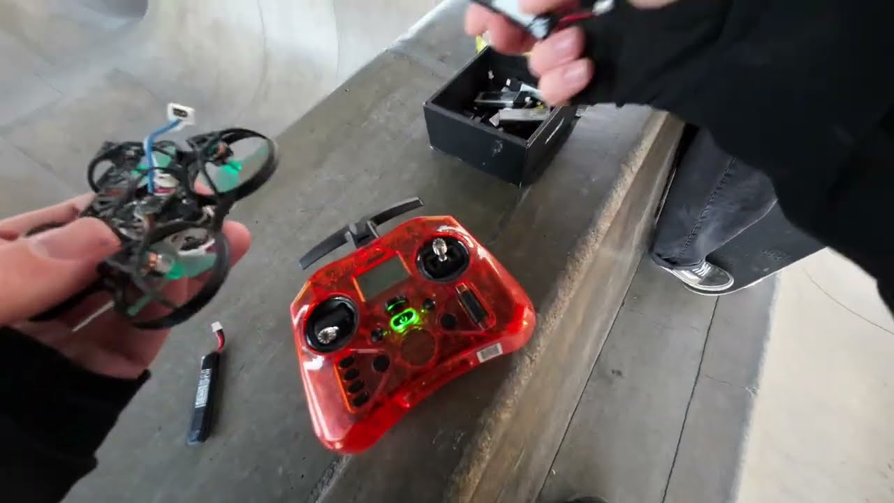 Fpv skatepark chase tinywhoop