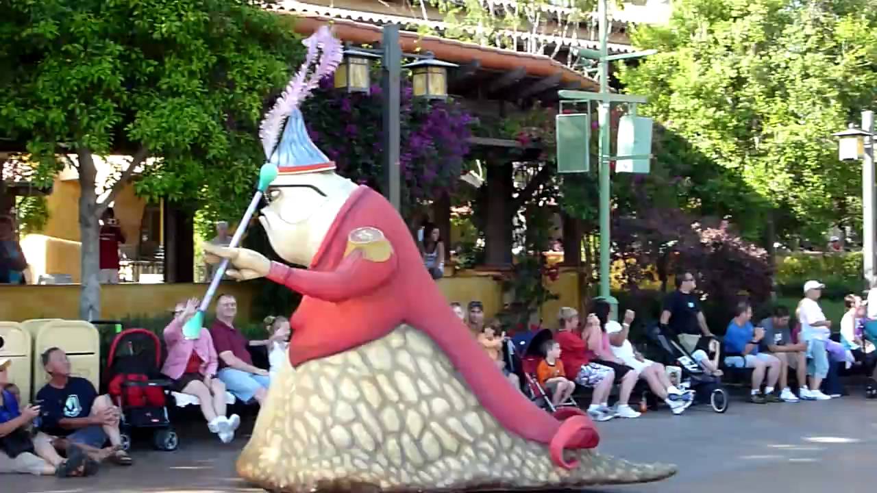 Disney Pixar Parade - Part One in HD 6-23-09