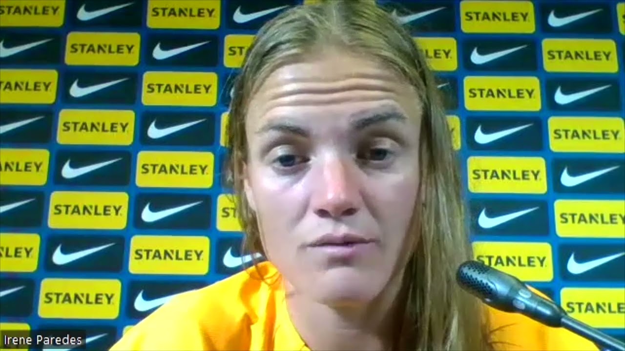 18/05/2022 - Irene Paredes on Ada Hegerberg