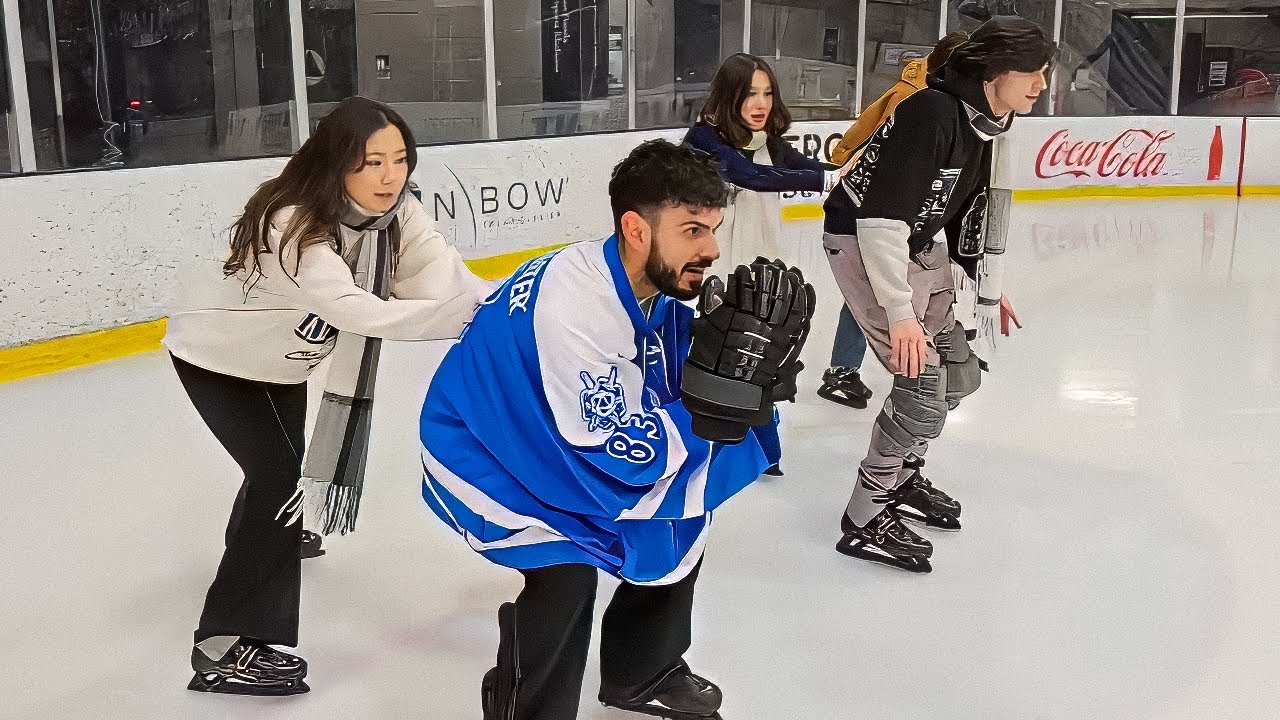 Tarik and Blau Challenge Streamers to Hockey Games