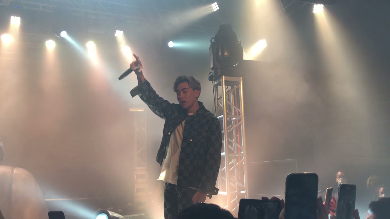Tyson Yoshi - HI I'M BACK MINI LIVE (I Don't Give A, Pt. 2)