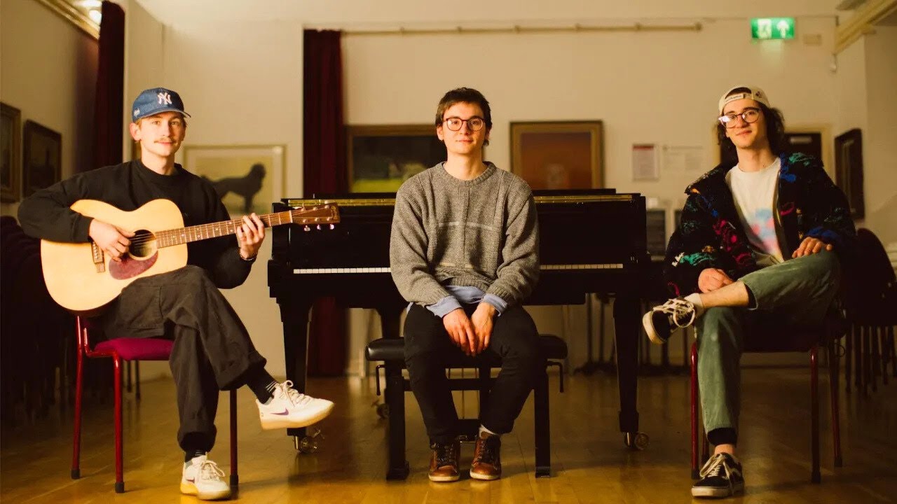 THINGS BEHIND THINGS BEHIND THINGS - Bon Iver (cover)
