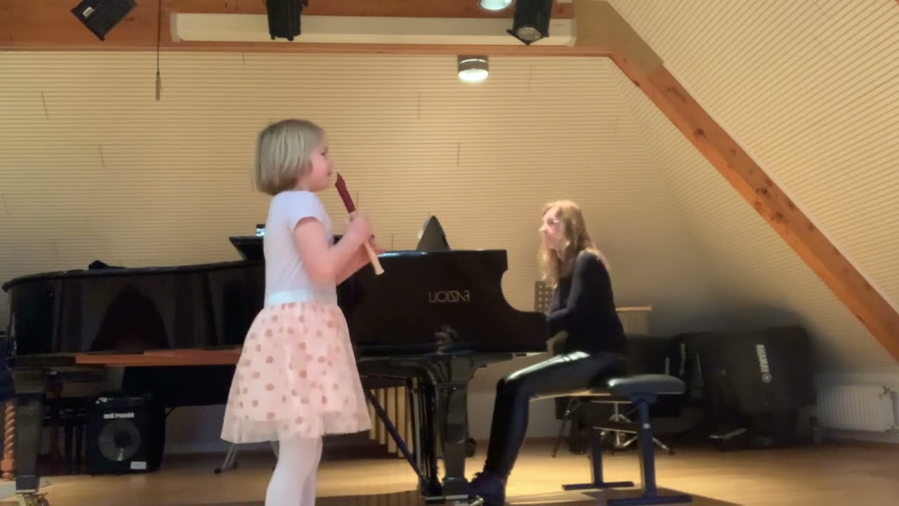Festival Panonia 2022 (Ajda Močnik - kljunasta flavta in mentorica Andreja Puhar)