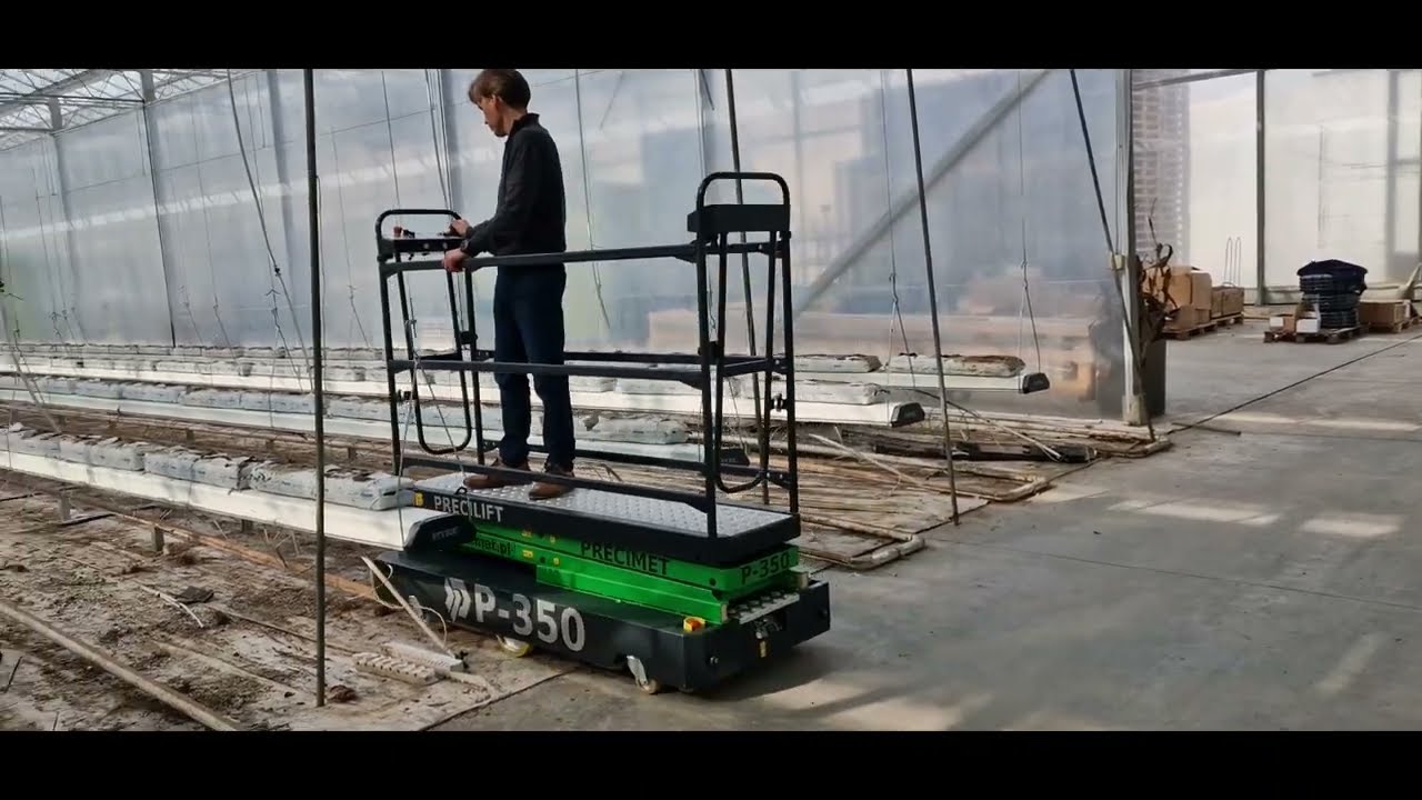 Scouting- steered crop care trolley, the PRECILIFT P-350