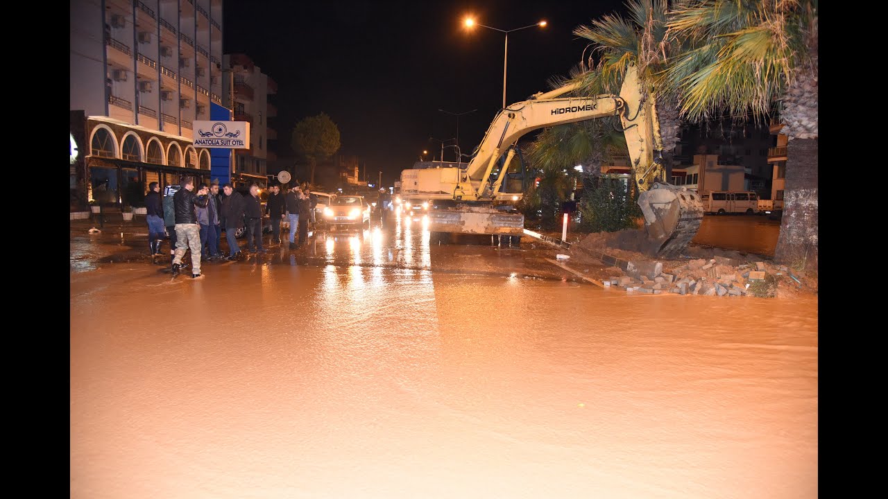 16 BOZYAZI SEL BASKINI