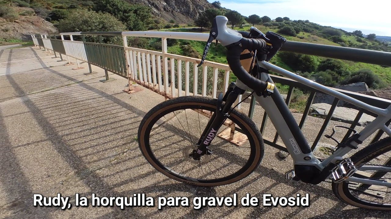 Probamos la Rudy, la nueva horquilla para gravel de Evosid en la Megamo Kansas