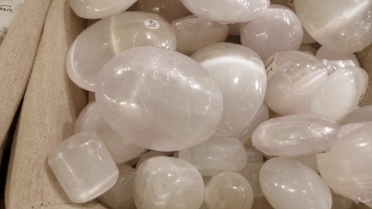 PROPRIÉTÉS DE LA SÉLÉNITE PRESENTÉ PAR LA BOUTIQUE GEMMES ET ZEN