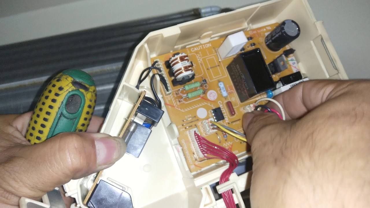 ตรวจเช็คซ่อมแอร์บ้าน MITSUBISHI ELECTRIC รุ่น MS-SGG13VC-T1 อาการเปิดไม่ติดไฟ+300VDCค้างๆตลอด 1