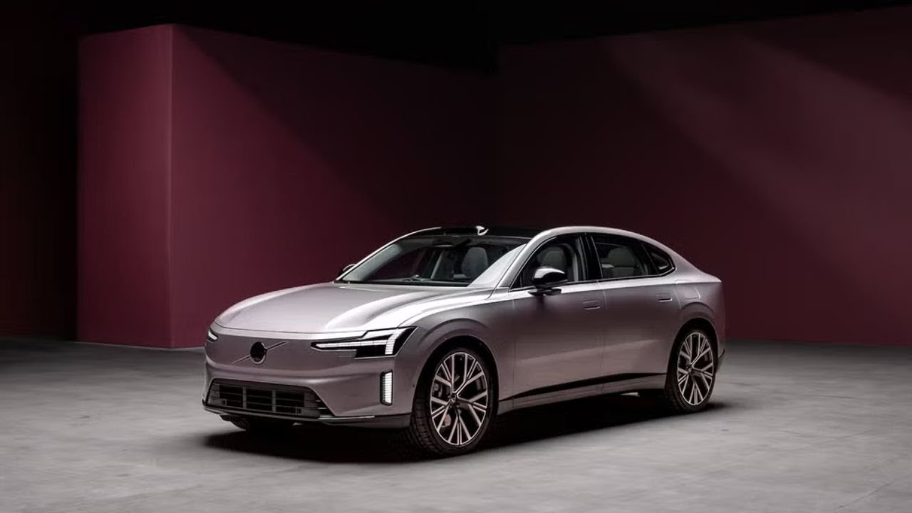 2026 Volvo ES90 &mdash; A 670 HP Electric Sedan Beast!