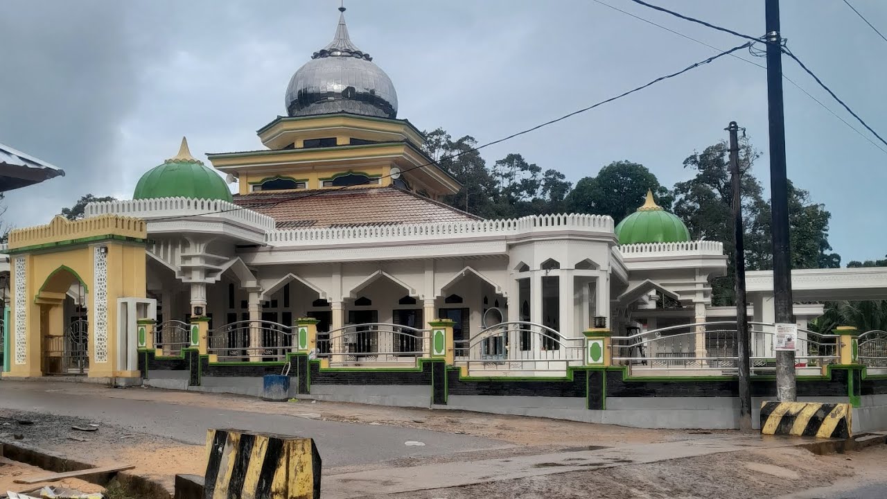 GOTONG ROYONG DI MASJID MEMASUKI BULAN RAMADHAN 1447 H