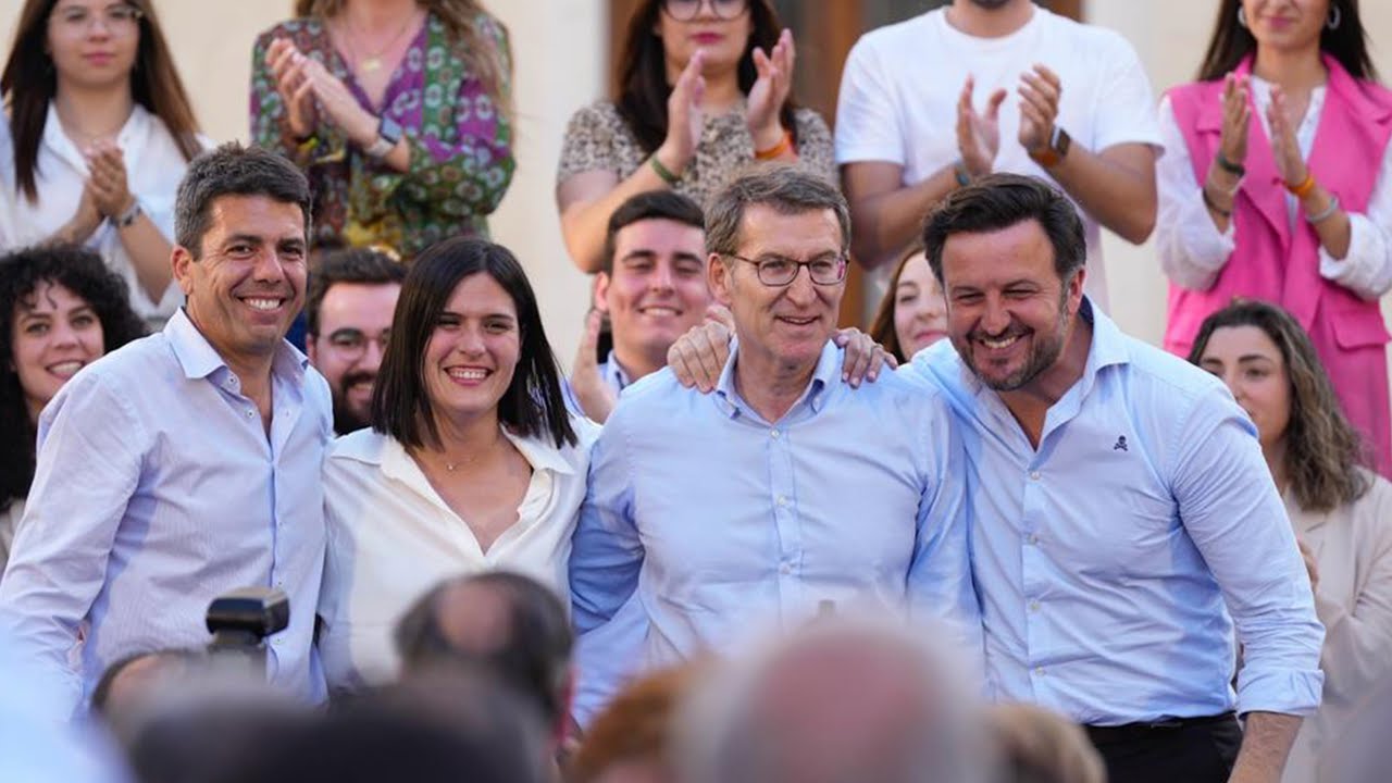 🔵 Alberto Núñez Feijóo, Carlos Mazón y Pablo Ruz intervienen en un acto de Elche