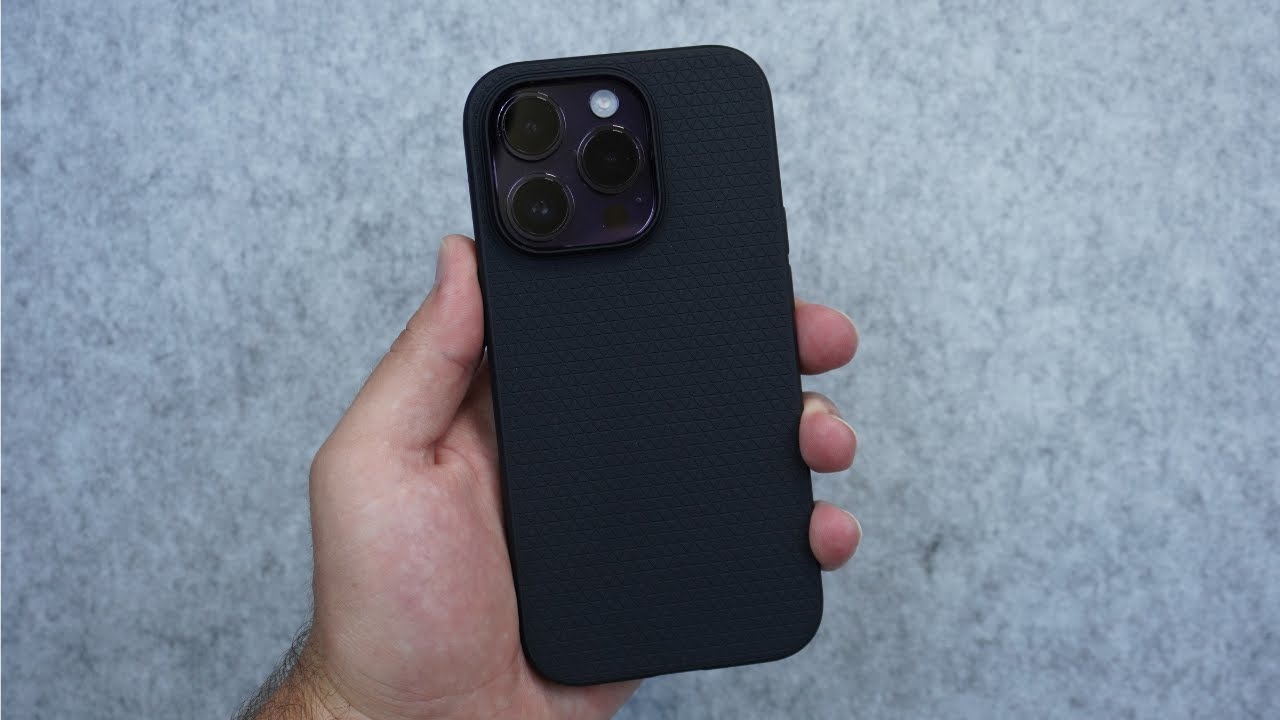 iPhone 14 Pro Spigen Liquid Air Case