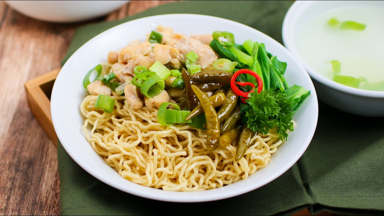 RESEP MIE AYAM PALING SIMPLE DAN SUDAH PASTI NIKMAT - MIE AYAM GARAM