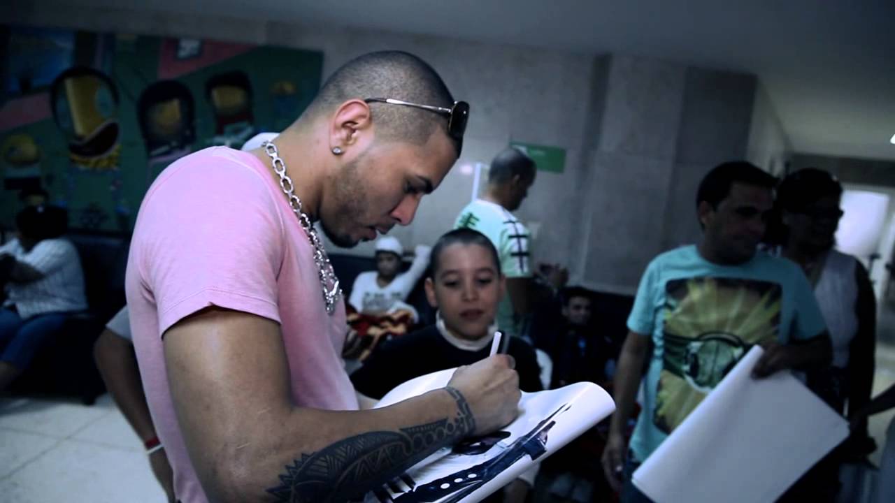 Chacal - Diciembre Visitando un Pediatrico
