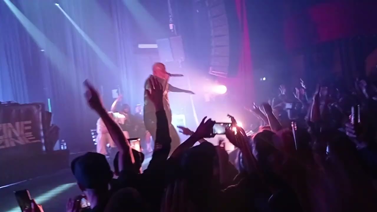 L'uZine ft. Eklips LIVE - BEATBOX @ le bataclan
