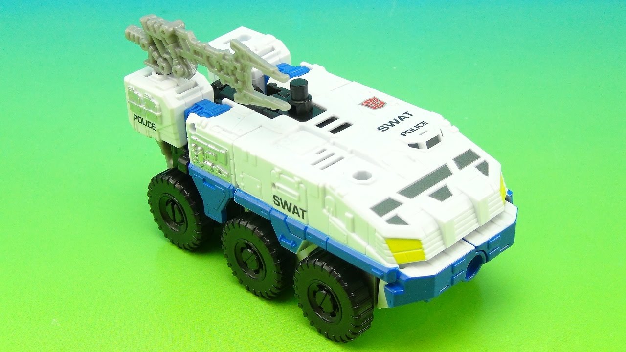 TRANSFORMERS PROTECTOBOTS ROOK VIDEO TOY REVIEW