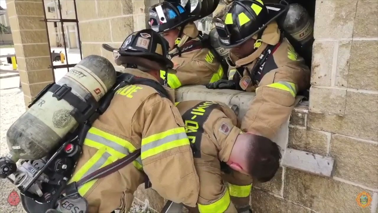 Victim removal - Windowsill onto a ground ladder