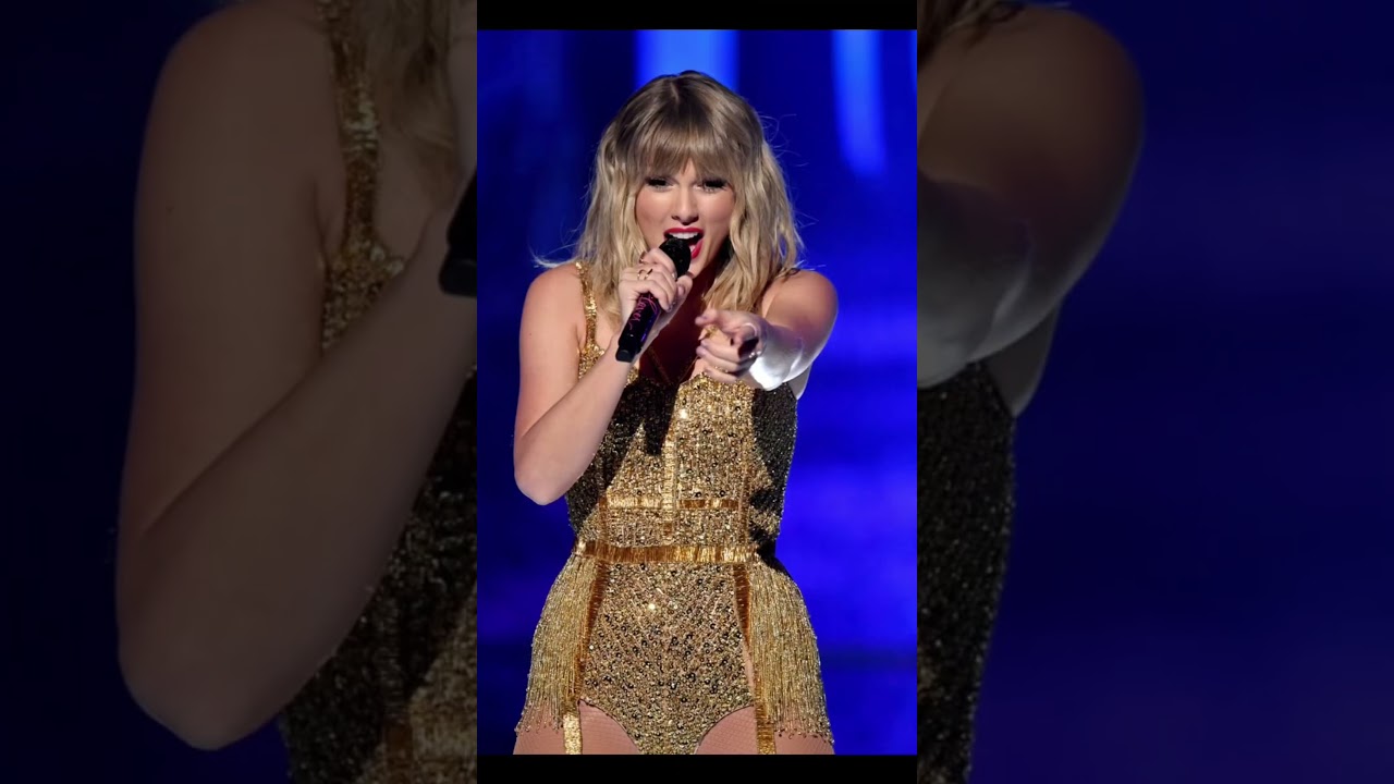 ⭐️Gold Dress⭐️ #taylorswift #goviral #taylorswiftstyle #taylornation #@Swiftiestyle59 #swifties#golden