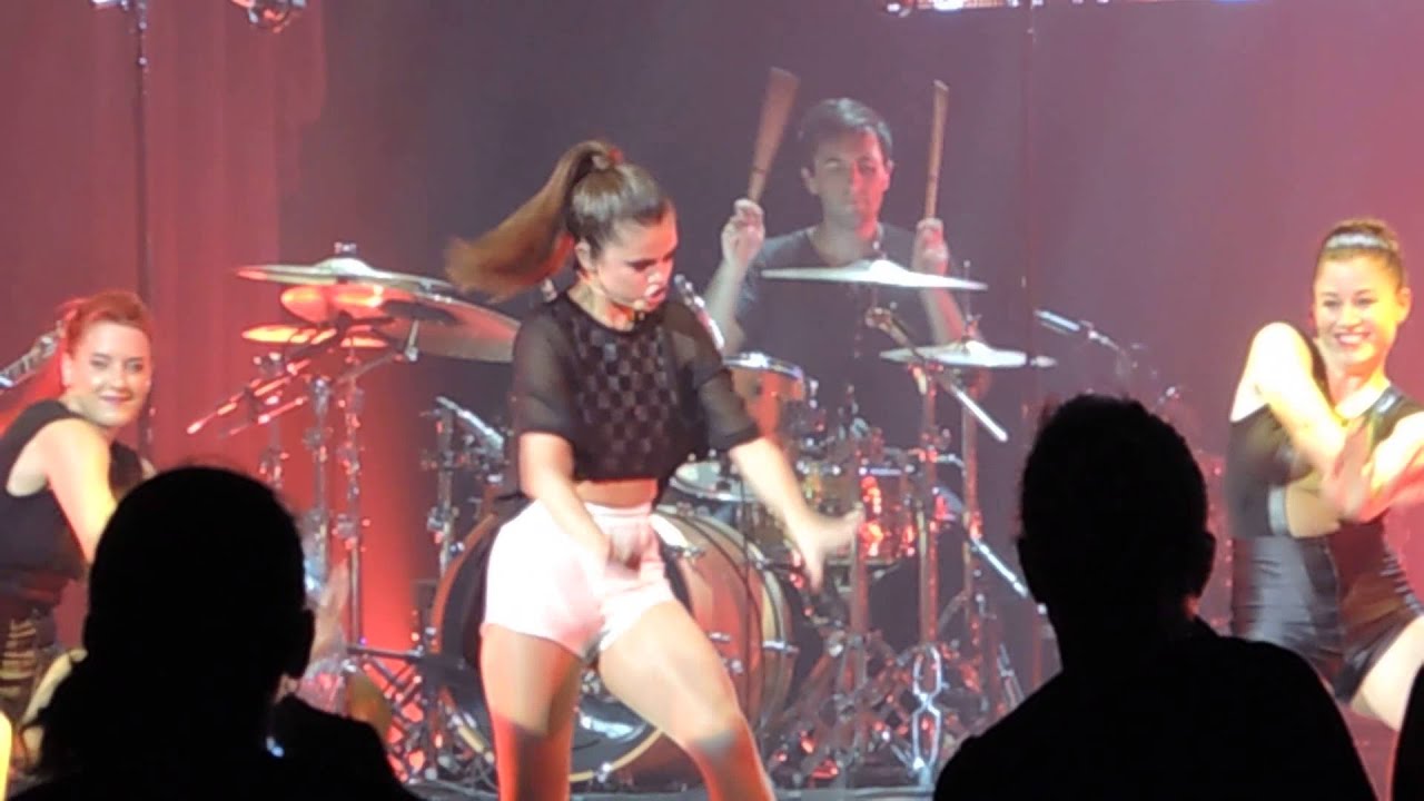 Stars Dance Tour SELENA GOMEZ 2013 zenith de paris