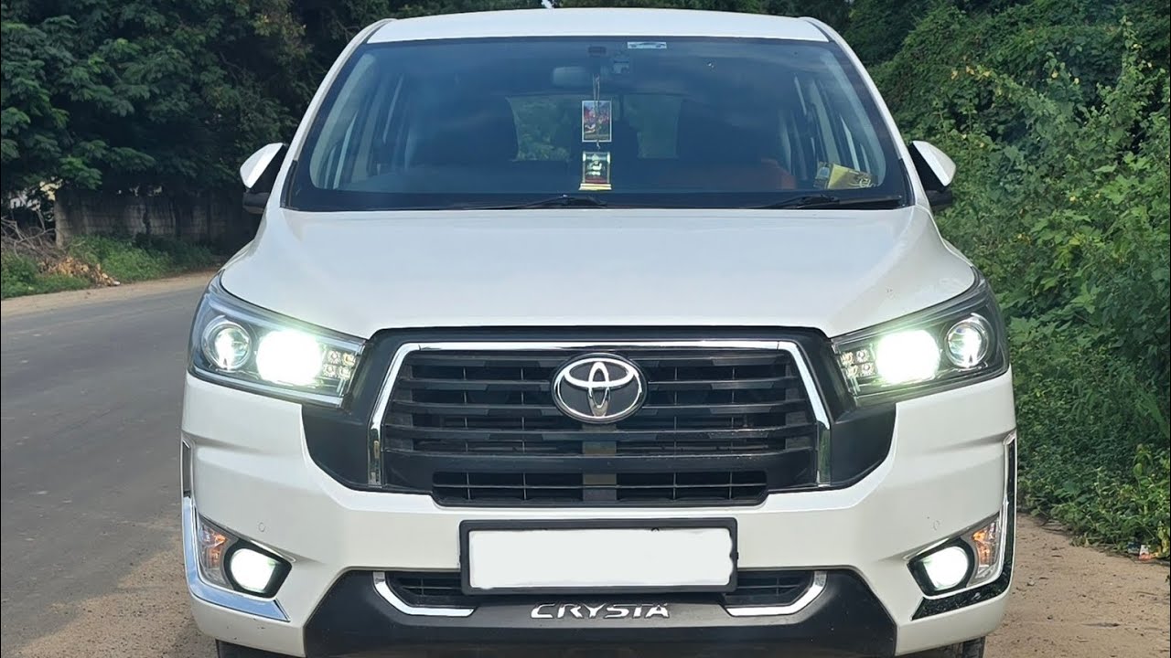 Toyota Innova Crysta 2023 2.4 VX 8 Seater Top Model review 