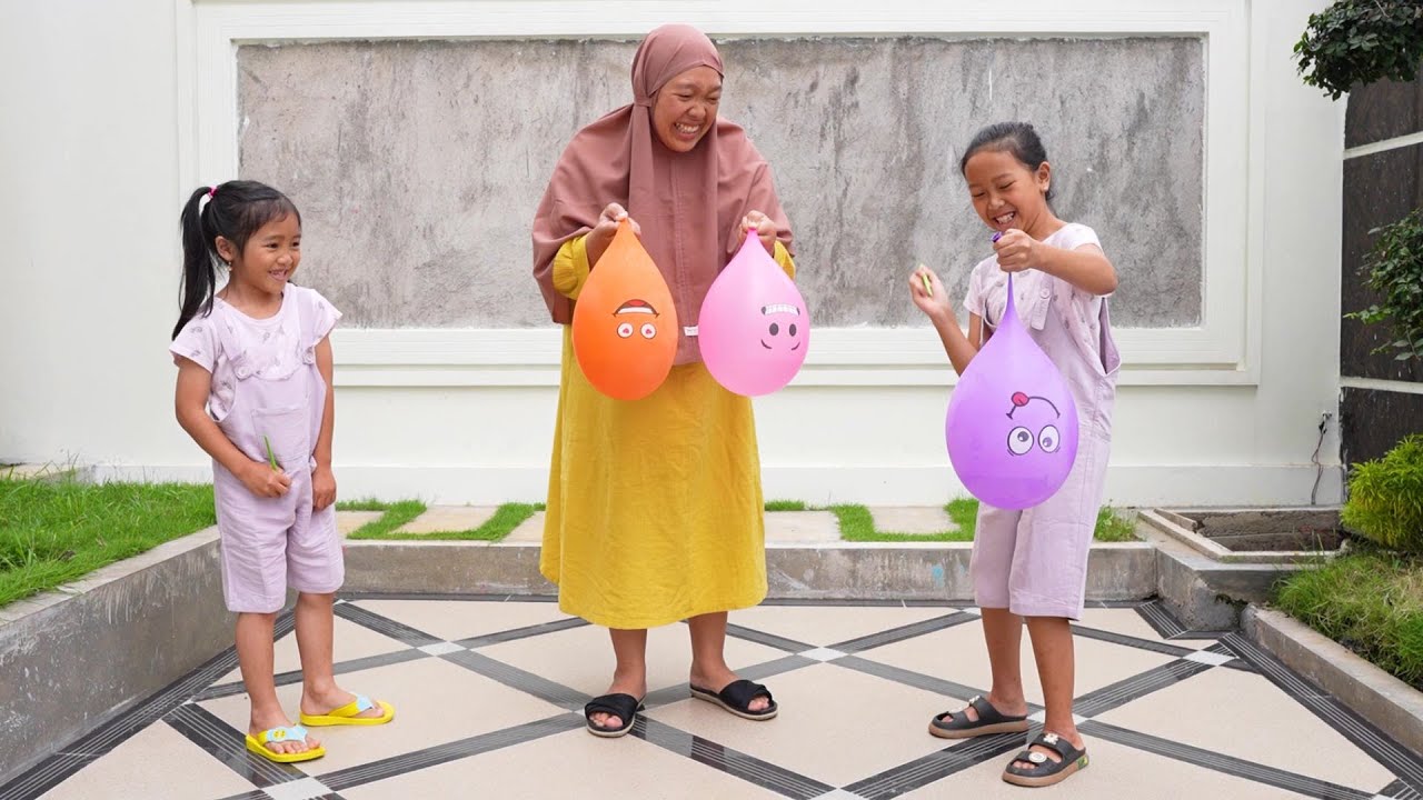 KEYSHA & AFSHEENA BERMAIN BALON ISI AIR DAN MELETUSKANYA - Learn Colors With Balloons